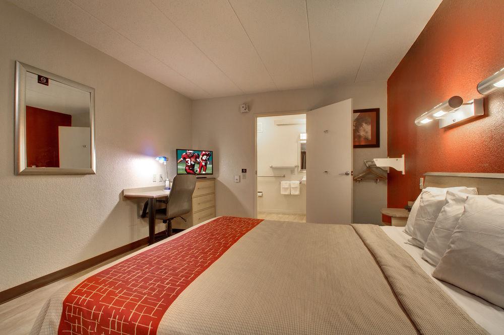 Red Roof Inn St Louis - Westport - Maryland Heights Ascalon Eksteriør billede